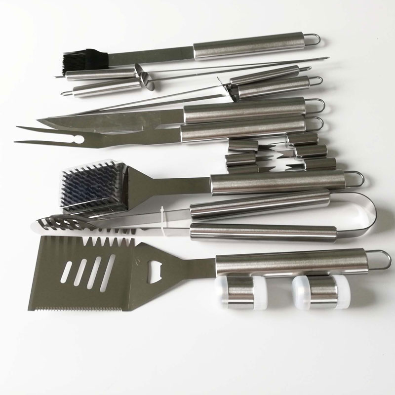 Aluminum Case 18pcs Stainless Steel Heat Resistance BBQ Tools Set