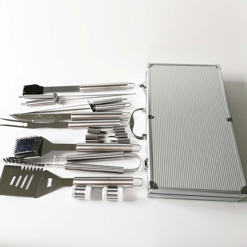 Longzhao BBQ Aluminum Case 18pcs Stainless Steel Heat Resistance BBQ Tools Set Barbecue Accessories image4